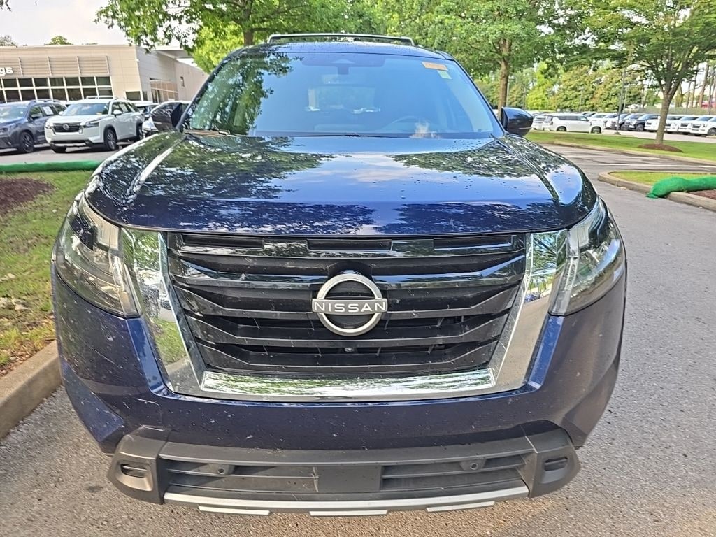 Used 2023 Nissan Pathfinder Platinum SUV