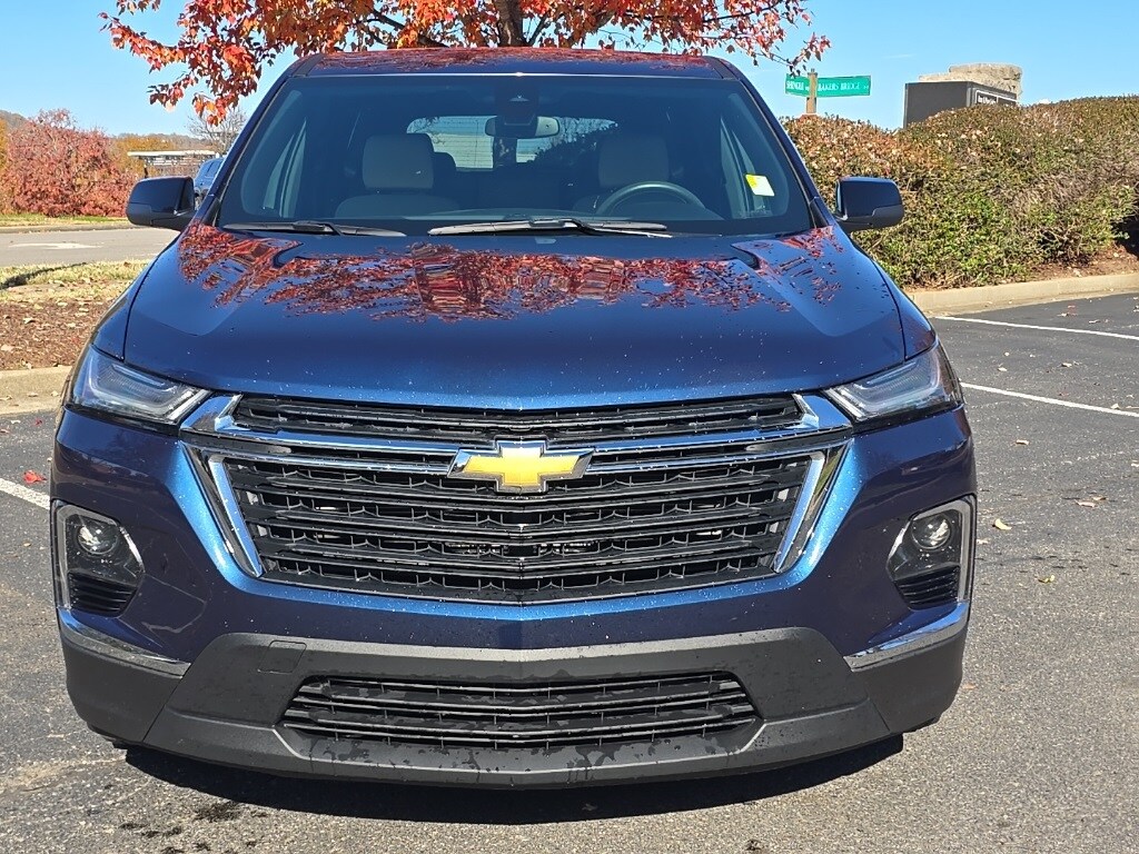 2023 Chevrolet Traverse 1LS photo 3