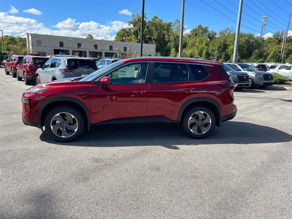 2026 Nissan Rogue SV photo 4
