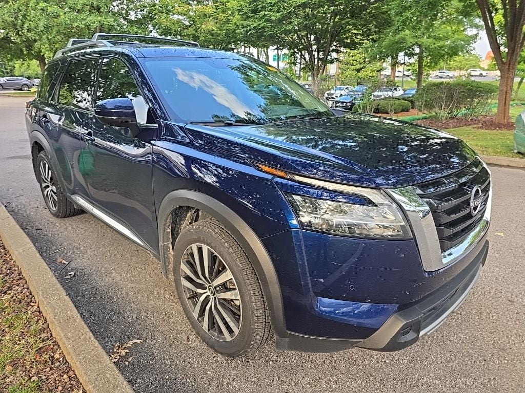 Used 2023 Nissan Pathfinder Platinum SUV