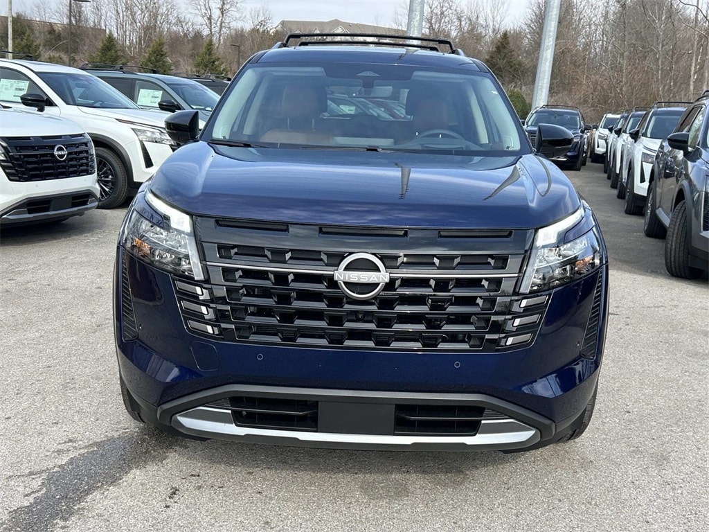 New 2026 Nissan Pathfinder Platinum SUV