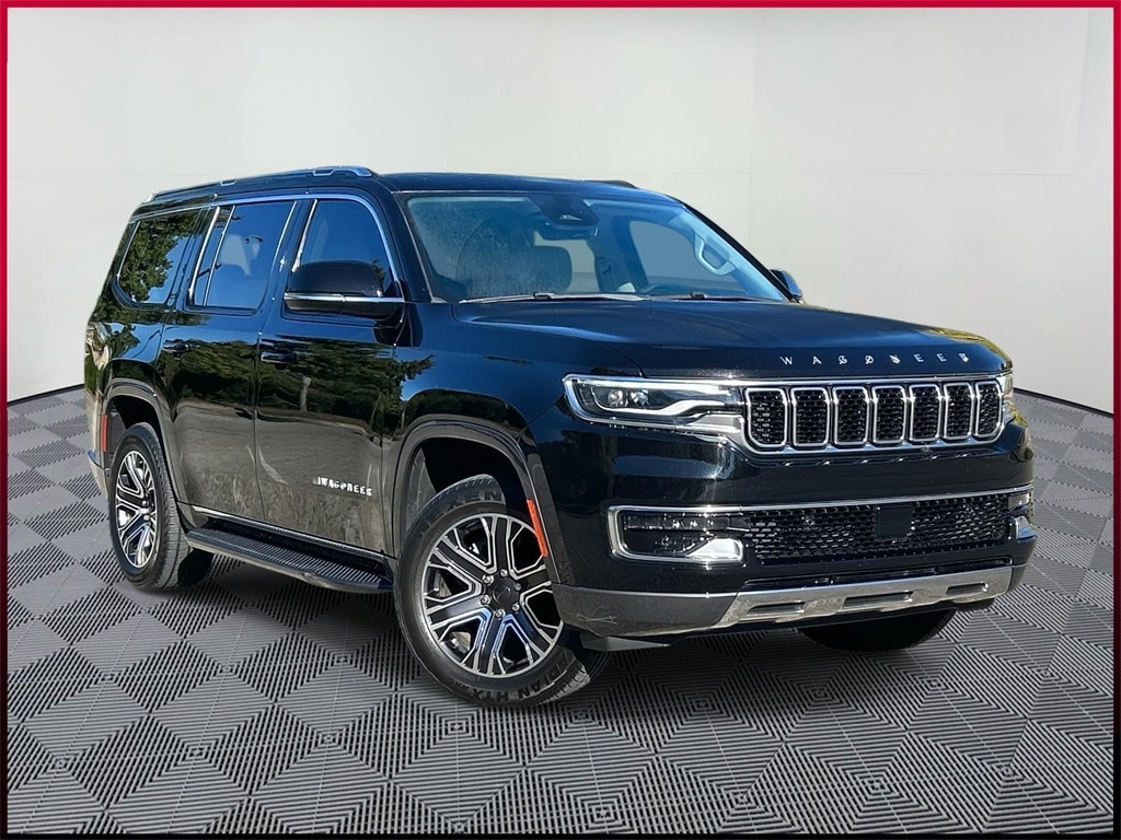 2022 Jeep Wagoneer Series III's photo