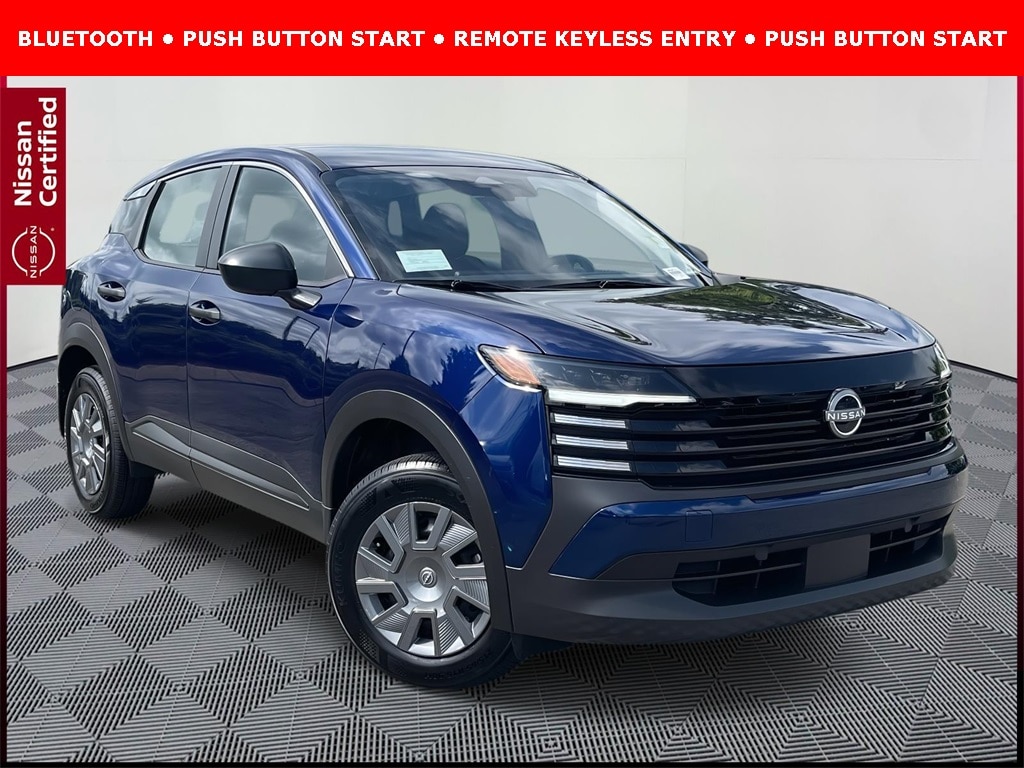 2025 Nissan Kicks S AWD's photo