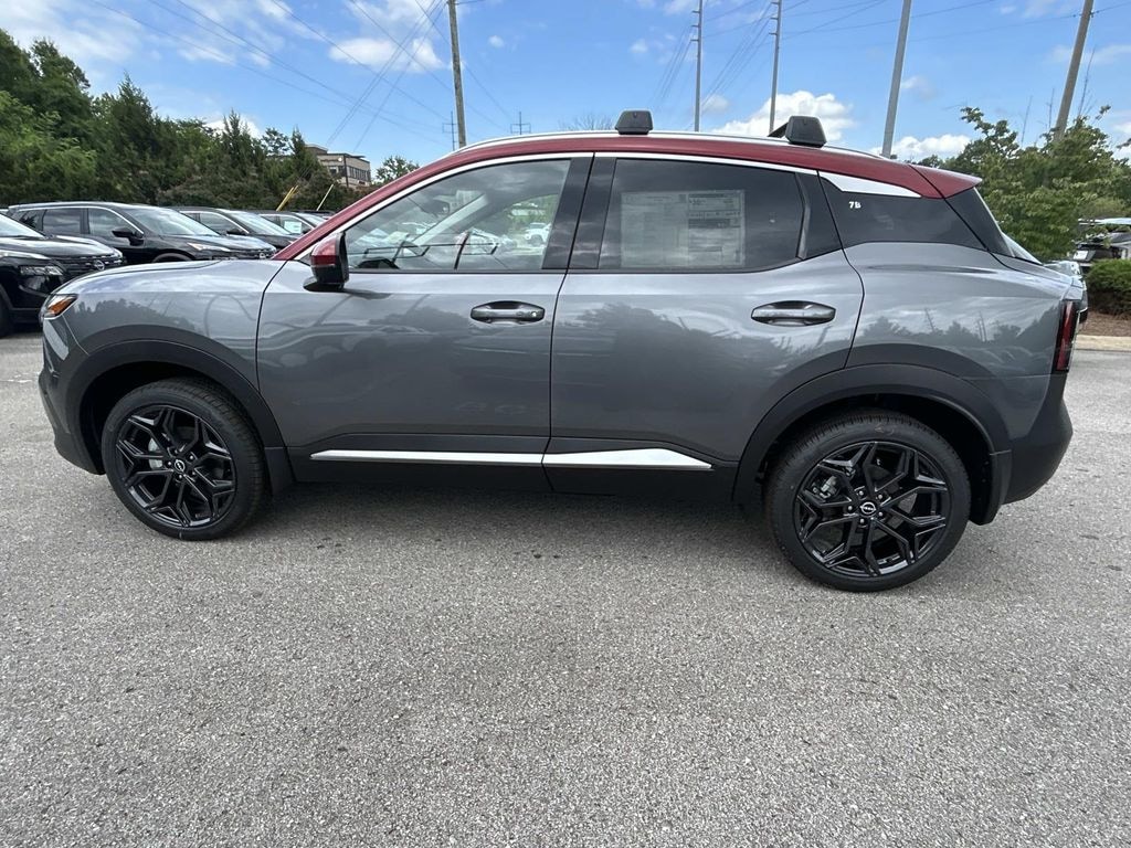New 2026 Nissan Kicks SR SUV