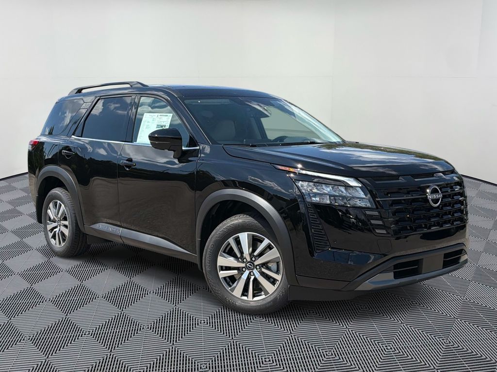 New 2026 Nissan Pathfinder SL