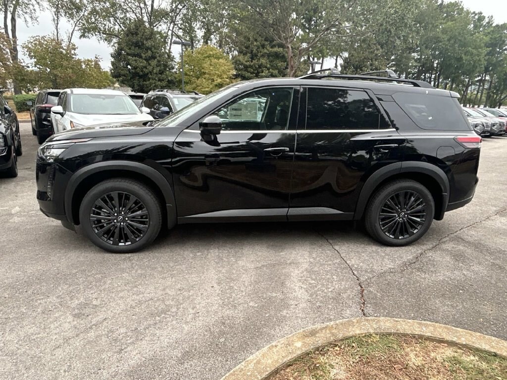 New 2026 Nissan Pathfinder SL SUV