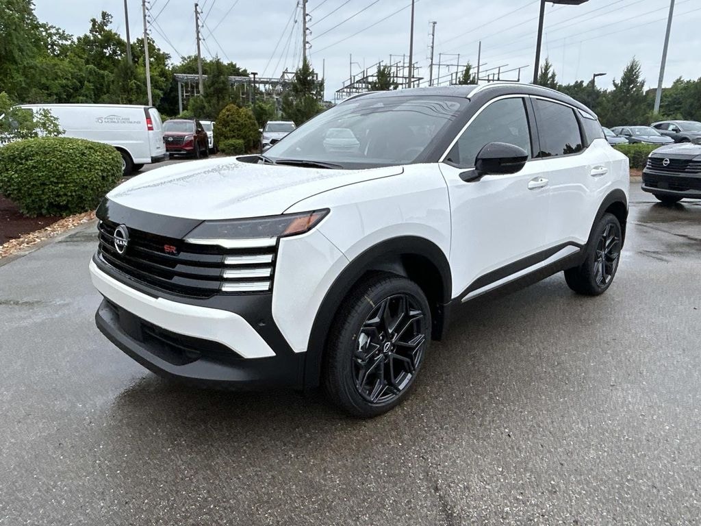 New 2026 Nissan Kicks SR SUV