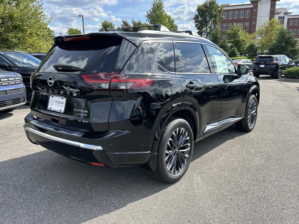 2026 Nissan Rogue Platinum - Photo 7