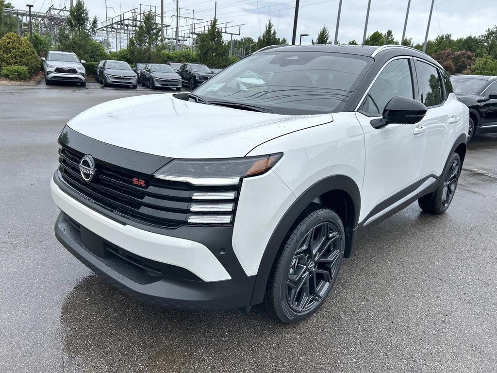 New 2026 Nissan Kicks SR SUV