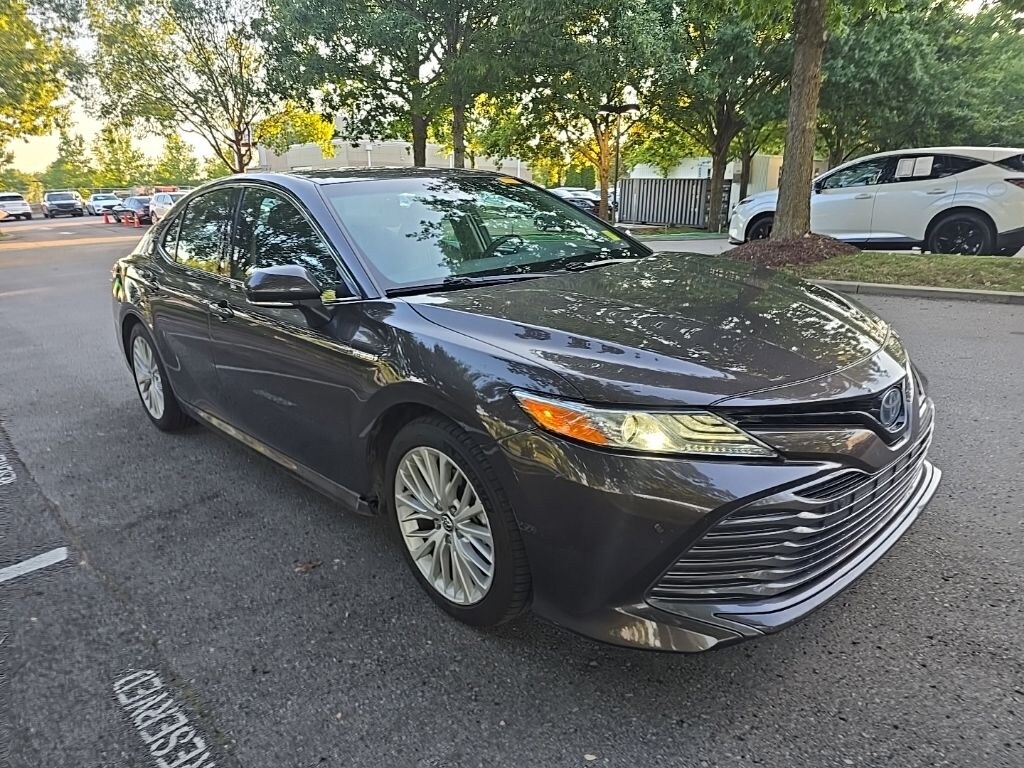 Used 2018 Toyota Camry Hybrid XLE Sedan