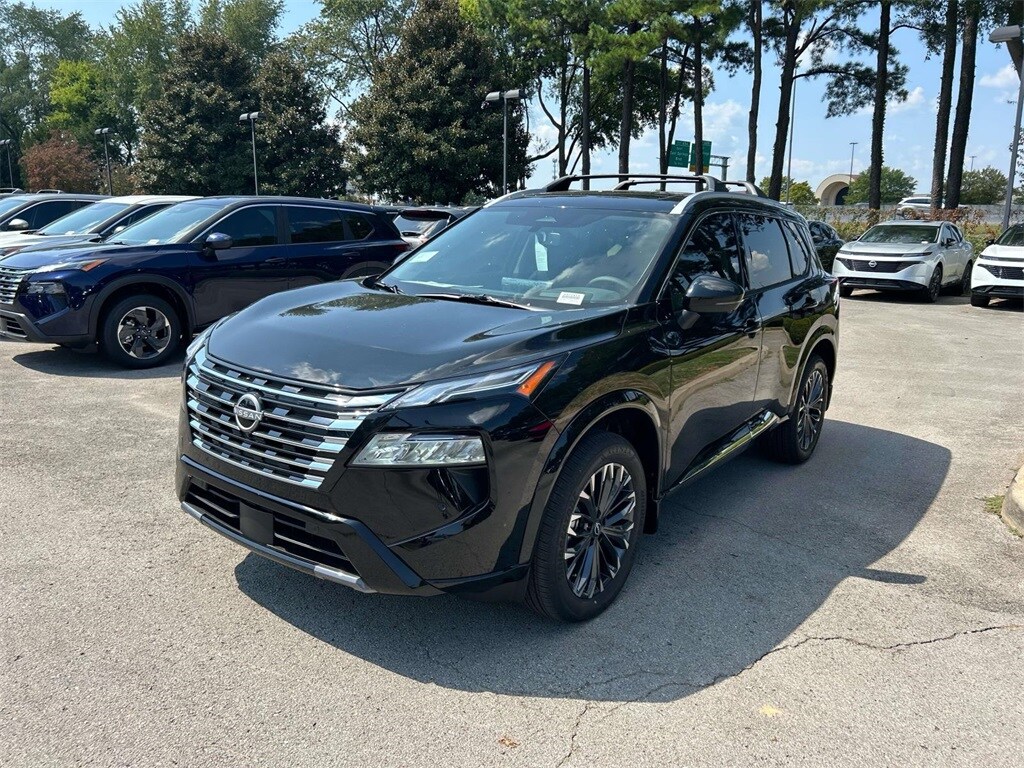 2026 Nissan Rogue Platinum photo 3