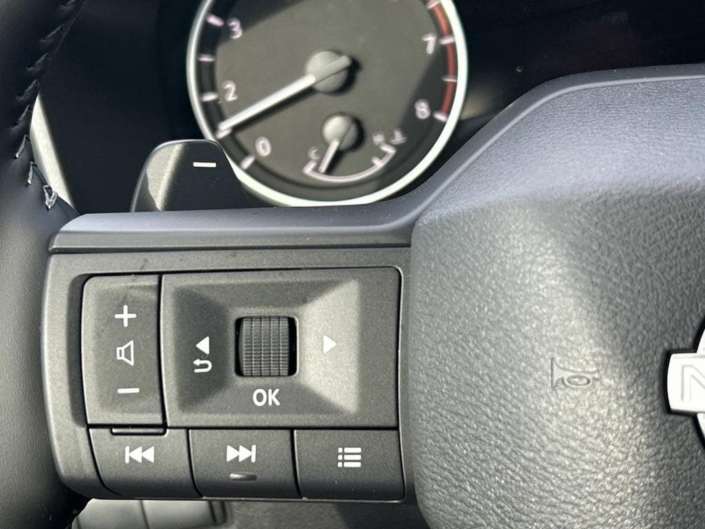 2026 Nissan Rogue SV - Photo 28