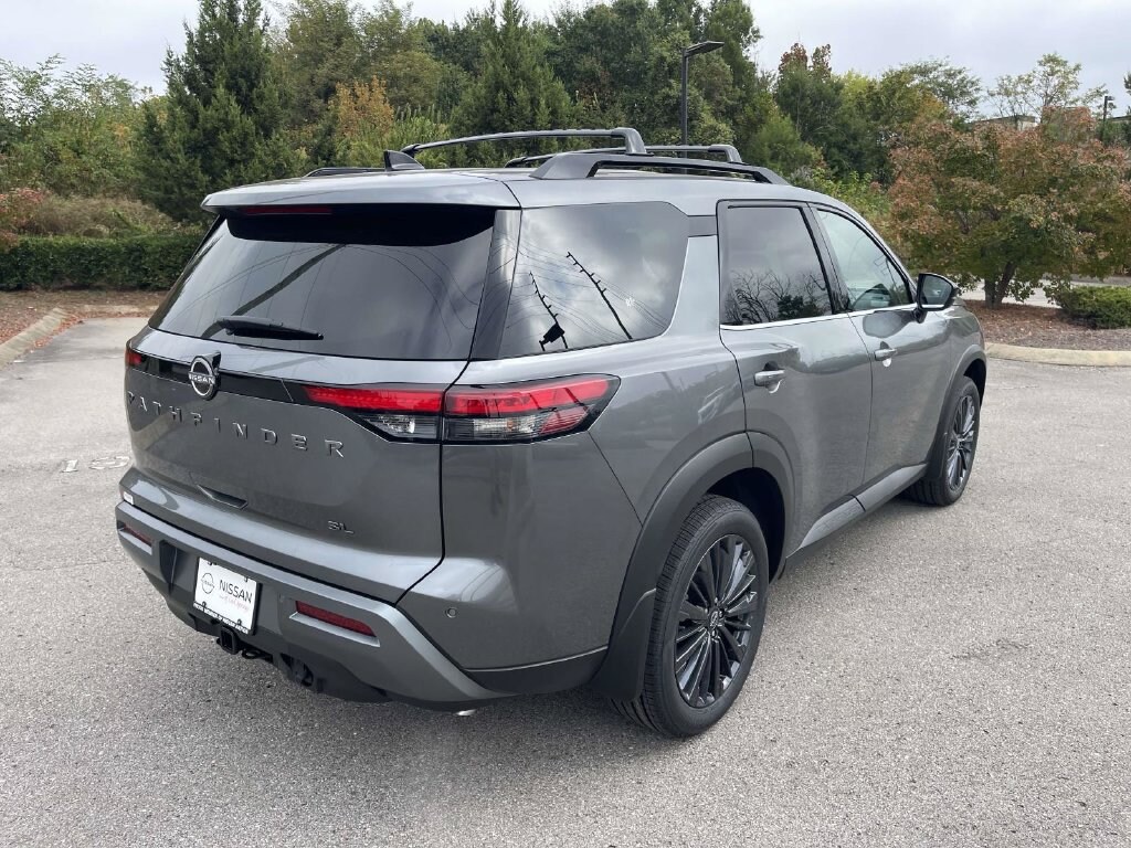 New 2026 Nissan Pathfinder SL SUV