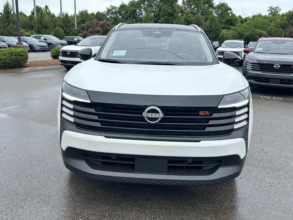 New 2026 Nissan Kicks SR SUV