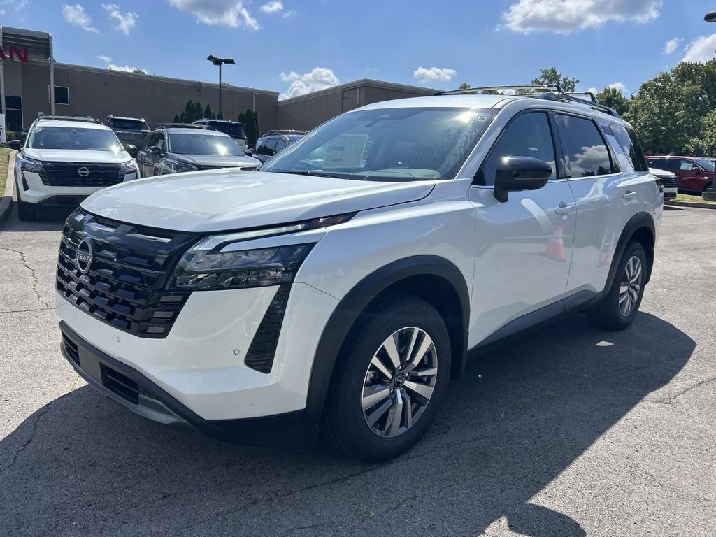 New 2026 Nissan Pathfinder SL SUV