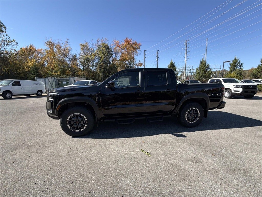 2026 Nissan Frontier PRO-4X photo 4