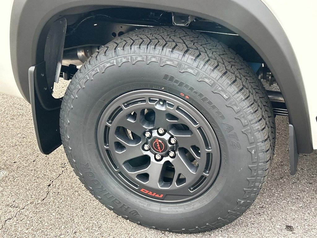 2026 Nissan Frontier PRO-4X - Photo 11