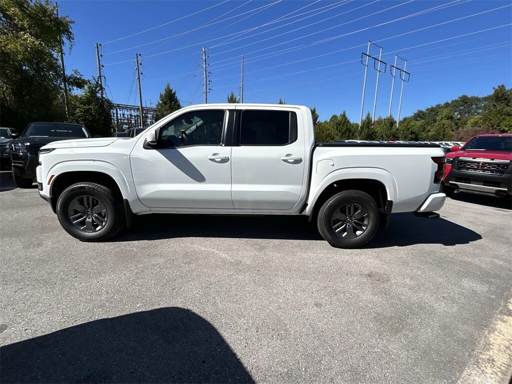 2026 Nissan Frontier SV photo 4