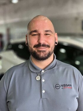 Staff member GEOFFREY MALLORY from ID_ab1f8cf838cf
