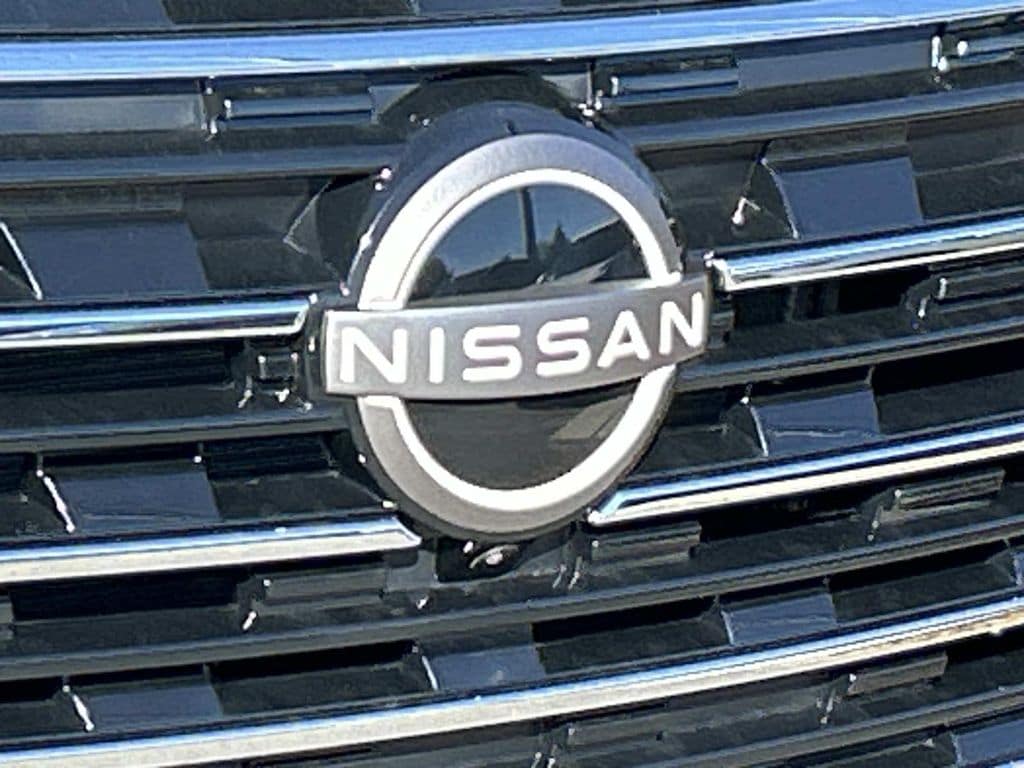 2026 Nissan Rogue Platinum - Photo 10