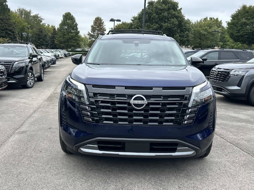 New 2026 Nissan Pathfinder Platinum SUV