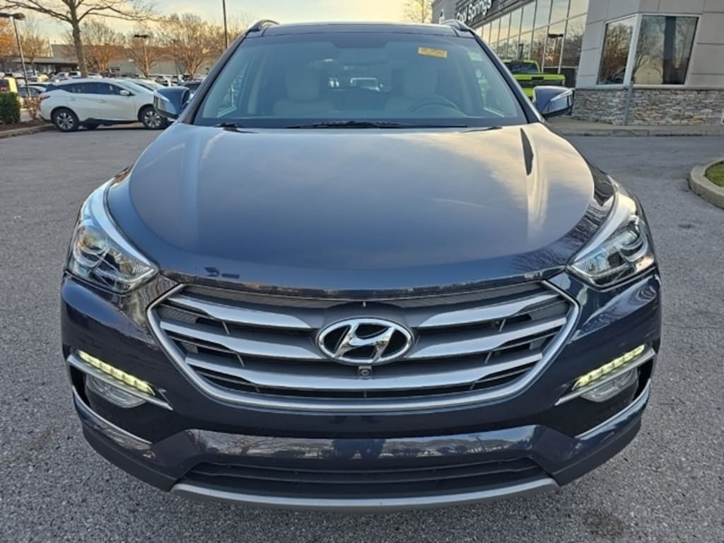 Used 2018 Hyundai Santa Fe Sport 2.4L SUV