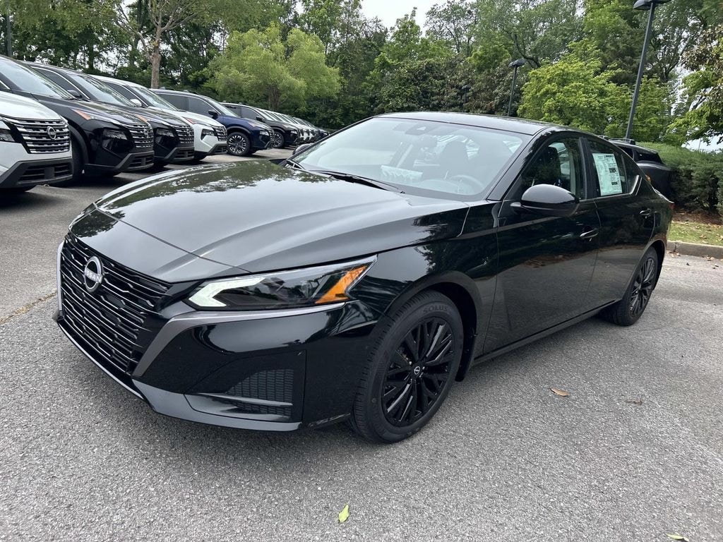 New 2026 Nissan Altima SV Sedan