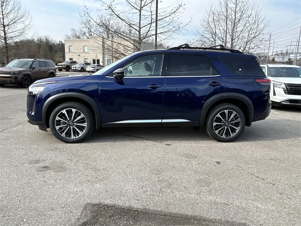 New 2026 Nissan Pathfinder Platinum SUV