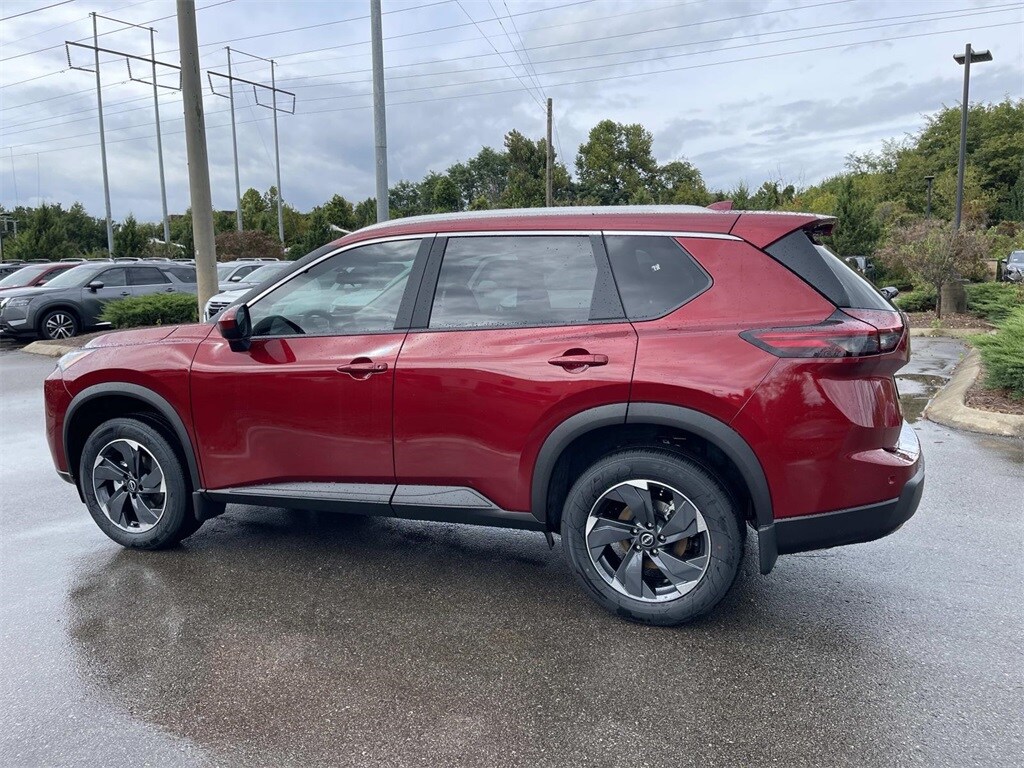 2026 Nissan Rogue SV photo 2