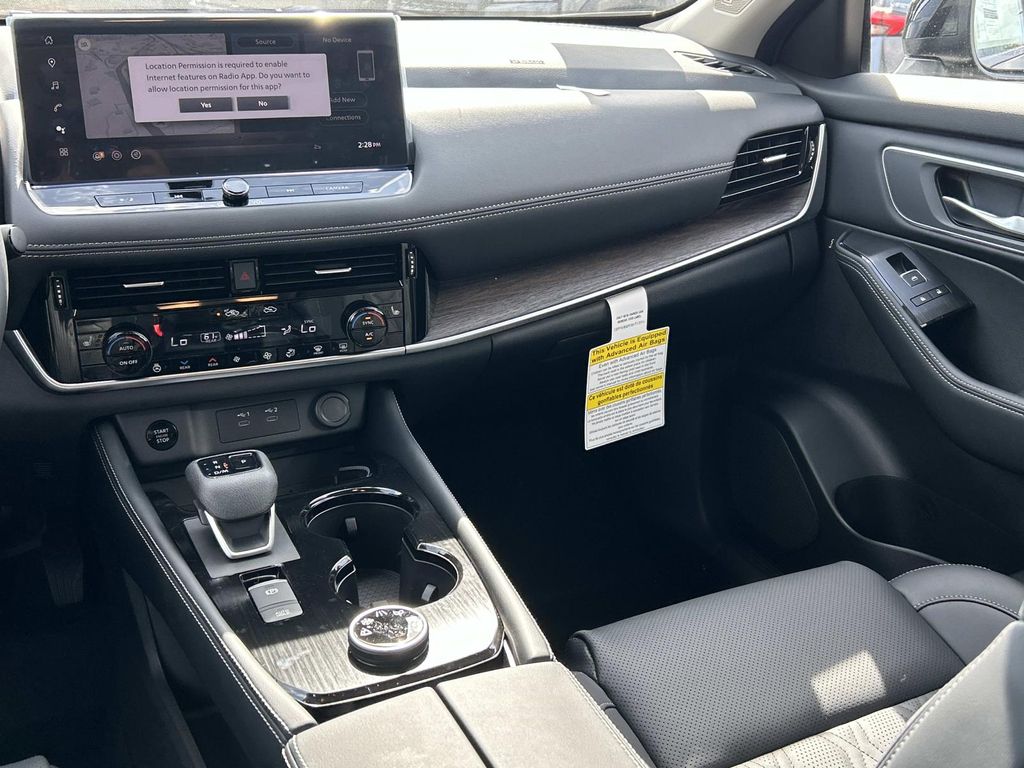 2026 Nissan Rogue Platinum - Photo 24