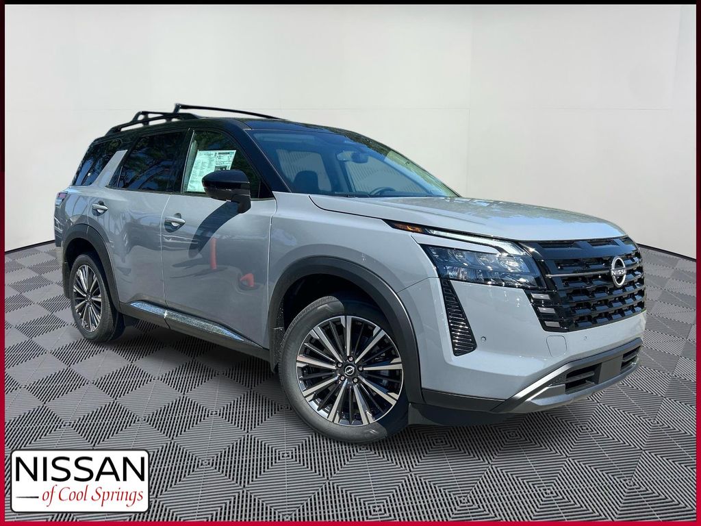 2026 Nissan Pathfinder Platinum 4WD's photo