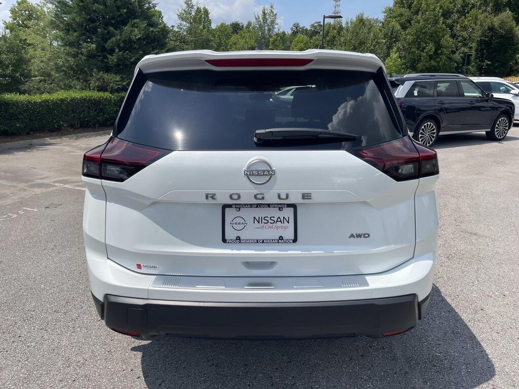 New 2026 Nissan Rogue SV SUV