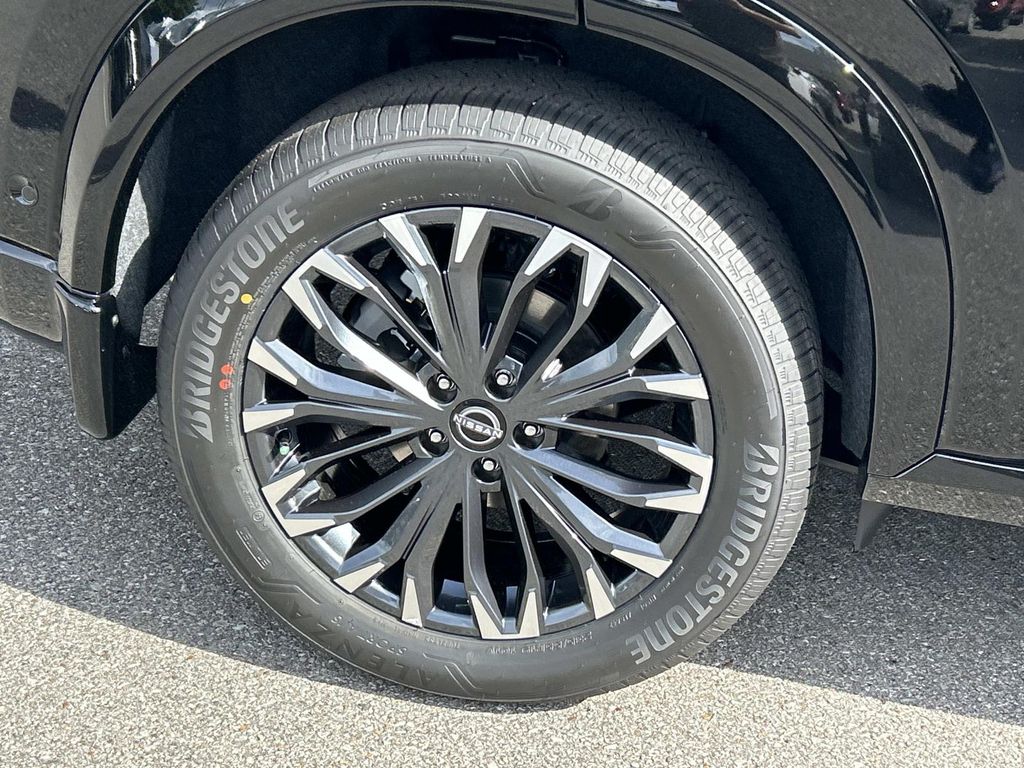 2026 Nissan Rogue Platinum - Photo 11