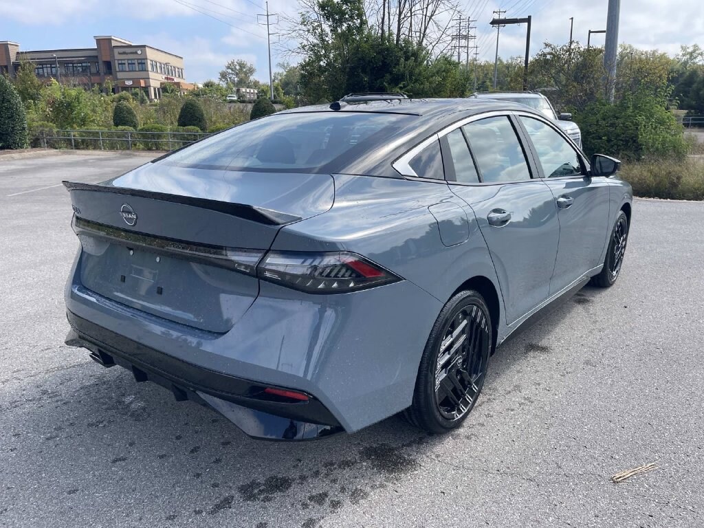 New 2027 Nissan Sentra SR Sedan