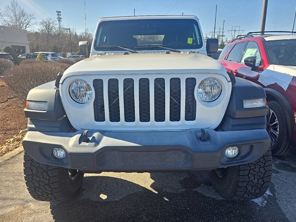 Used 2020 Jeep Gladiator Sport Truck Crew Cab