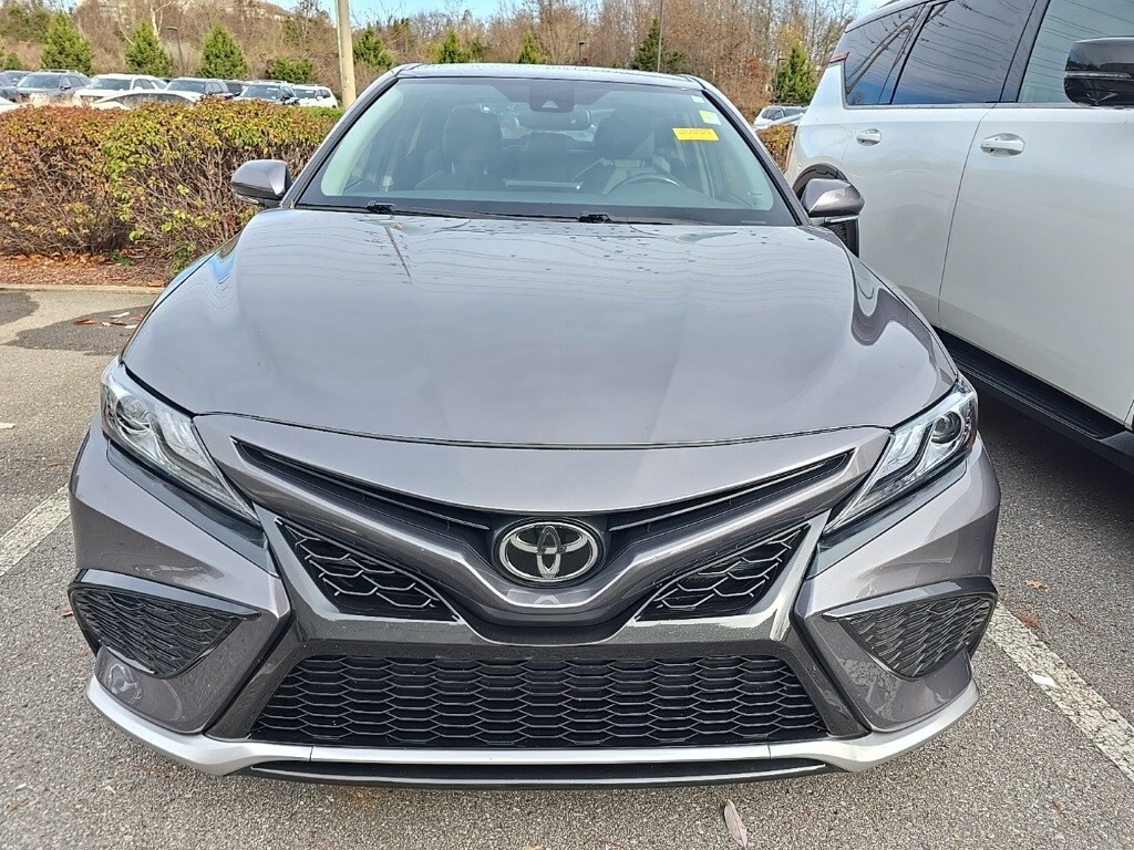 2021 Toyota Camry XSE photo 3