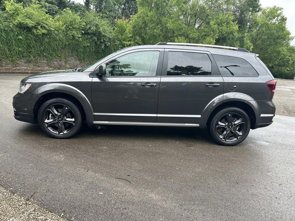 Used 2020 Dodge Journey Crossroad SUV