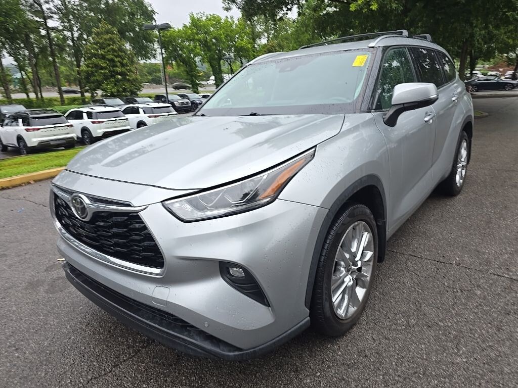 Used 2020 Toyota Highlander Limited SUV