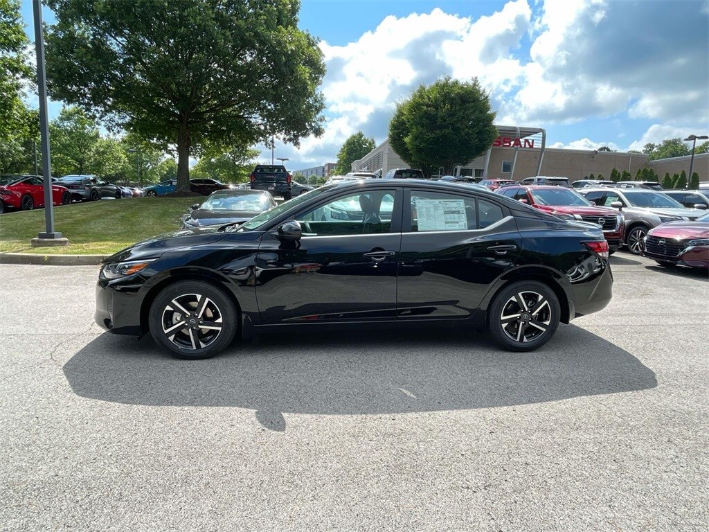 2025 Nissan Sentra SV photo 4