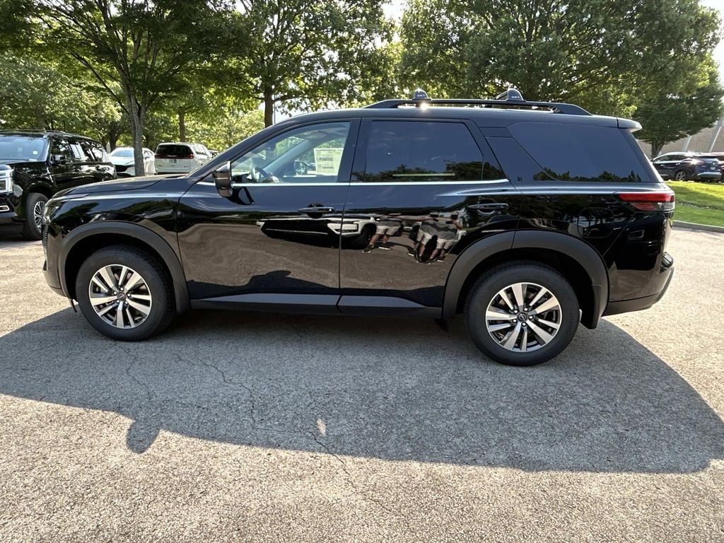 New 2026 Nissan Pathfinder SL SUV