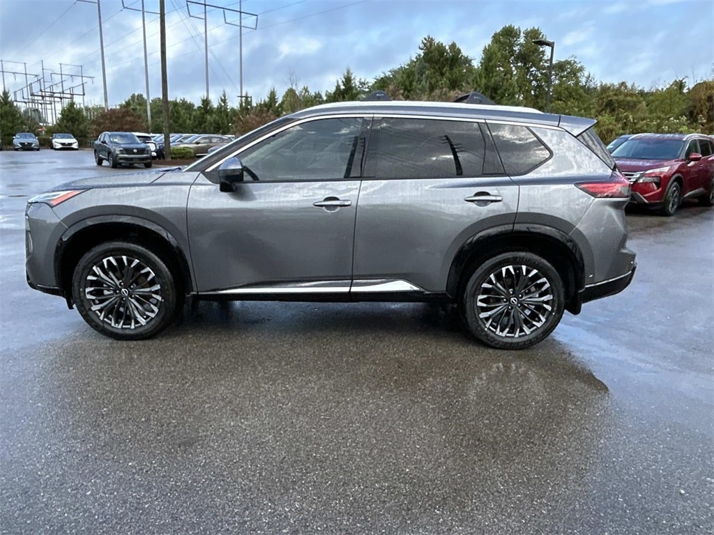 New 2026 Nissan Rogue Platinum SUV