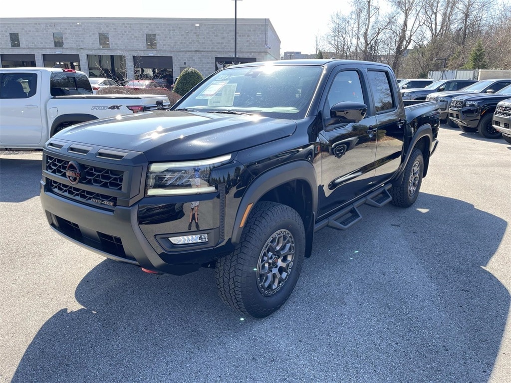 New 2026 Nissan Frontier PRO-4X w/R Package Truck Crew Cab