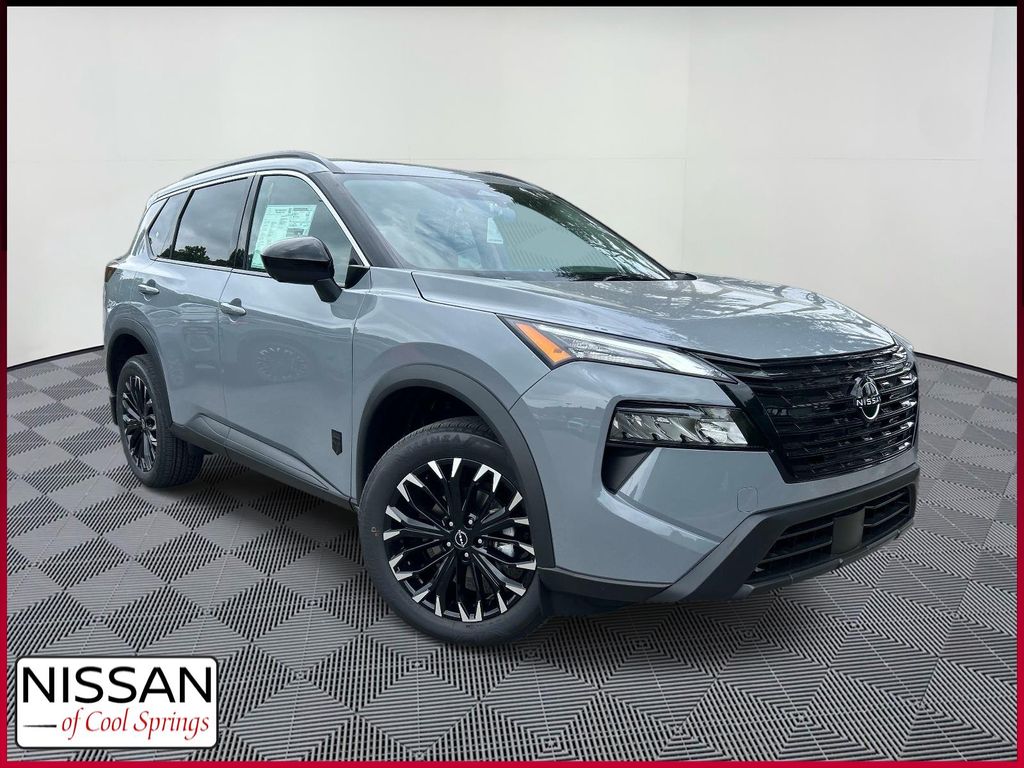 2026 Nissan Rogue Dark Armor AWD's photo