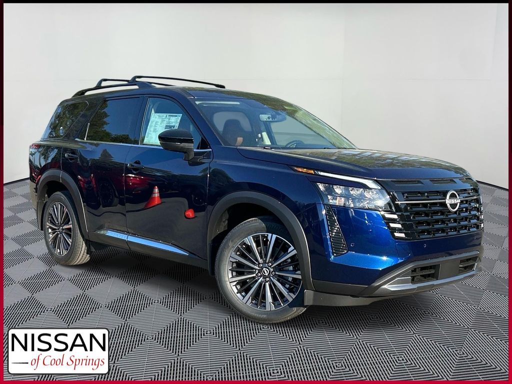 2026 Nissan Pathfinder Platinum 4WD's photo