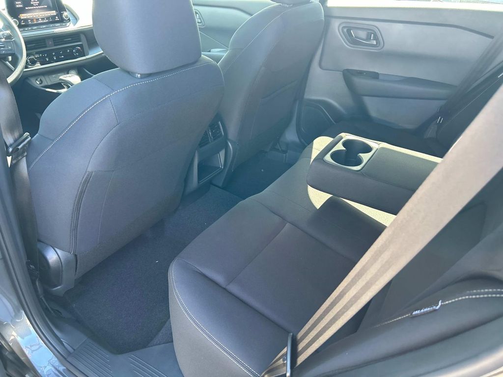 2026 Nissan Rogue S - Photo 17