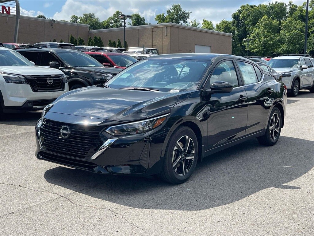 2025 Nissan Sentra SV photo 3