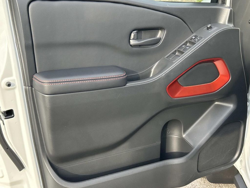2026 Nissan Frontier PRO-4X - Photo 17