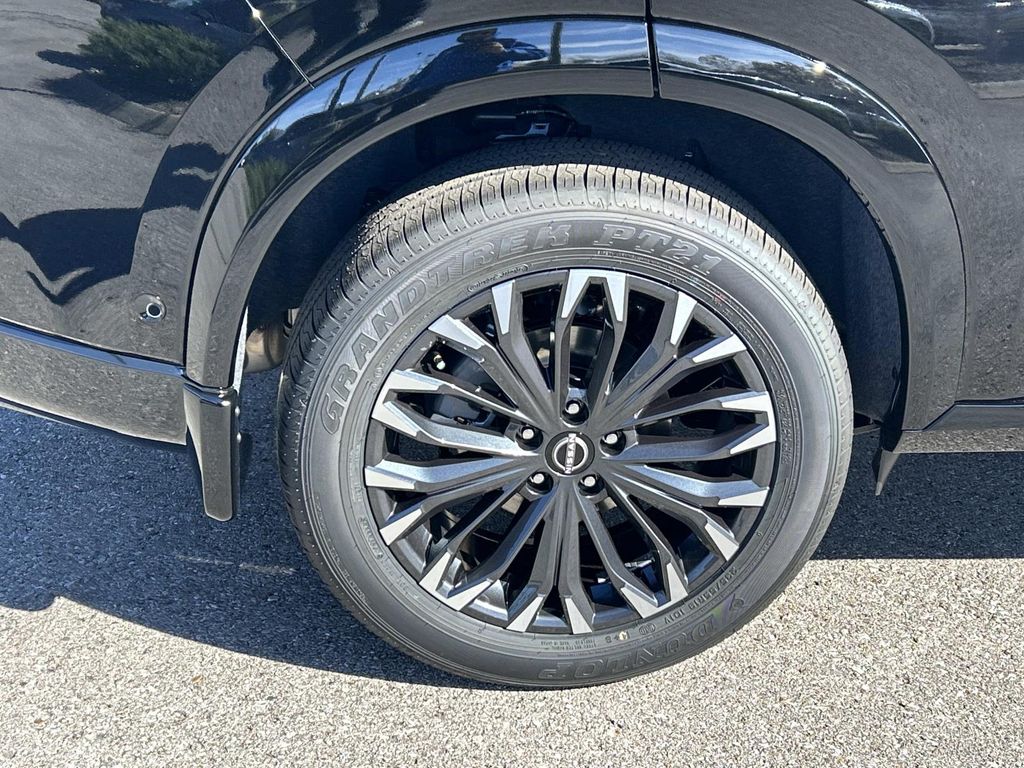 2026 Nissan Rogue Platinum - Photo 11