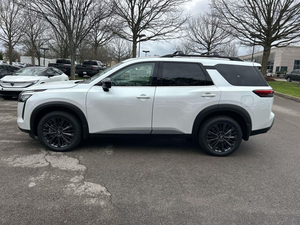 New 2026 Nissan Pathfinder SL SUV