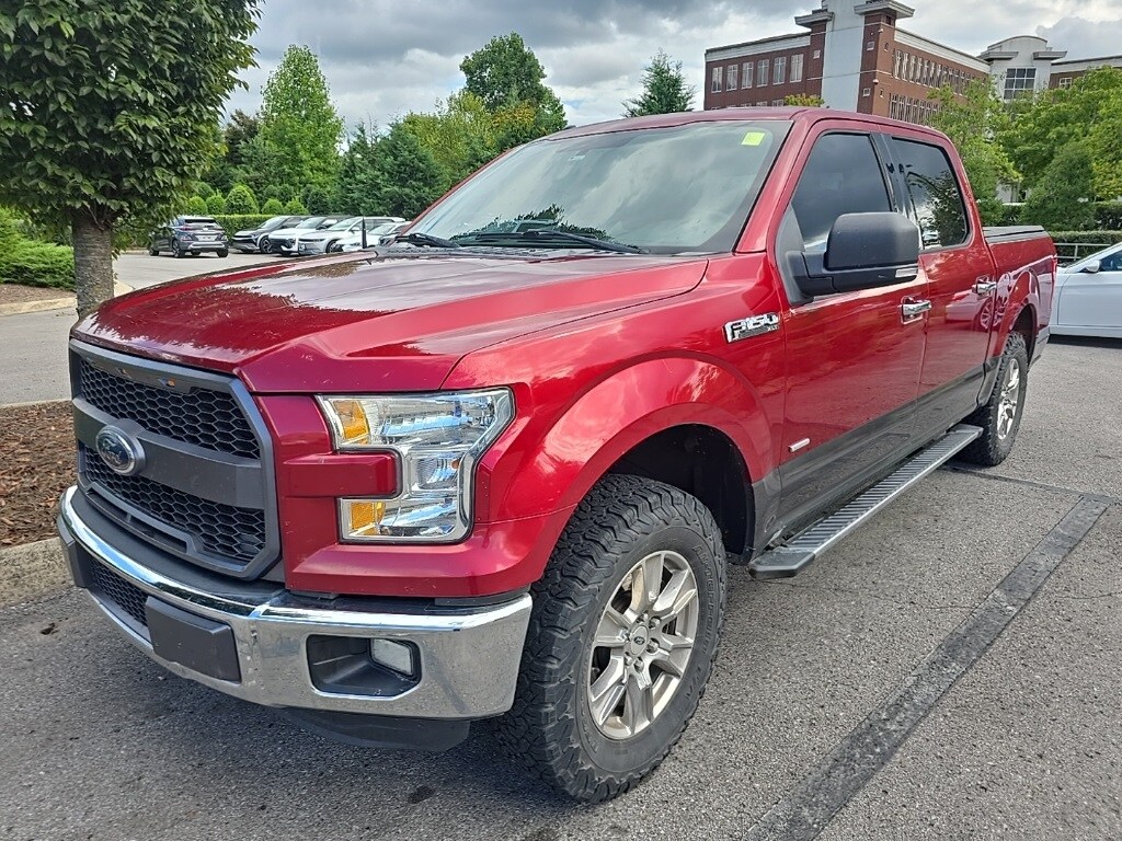 2015 Ford F-150 XLT photo 4
